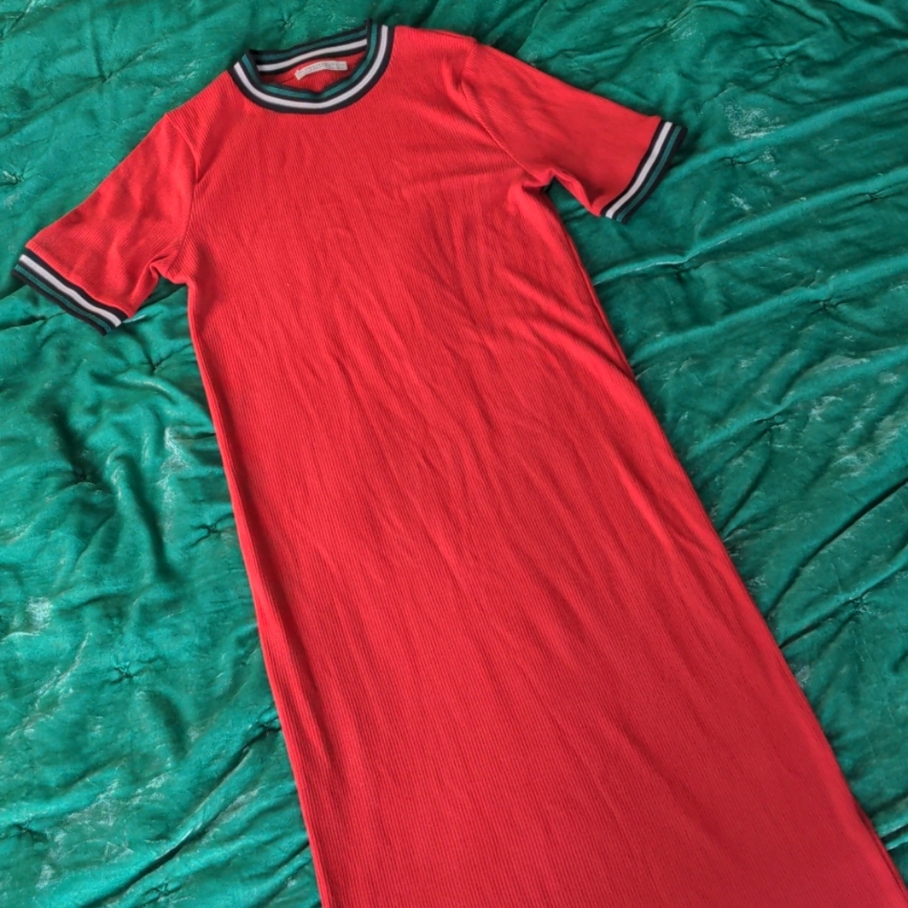 RED ZARA MIDI DRESS